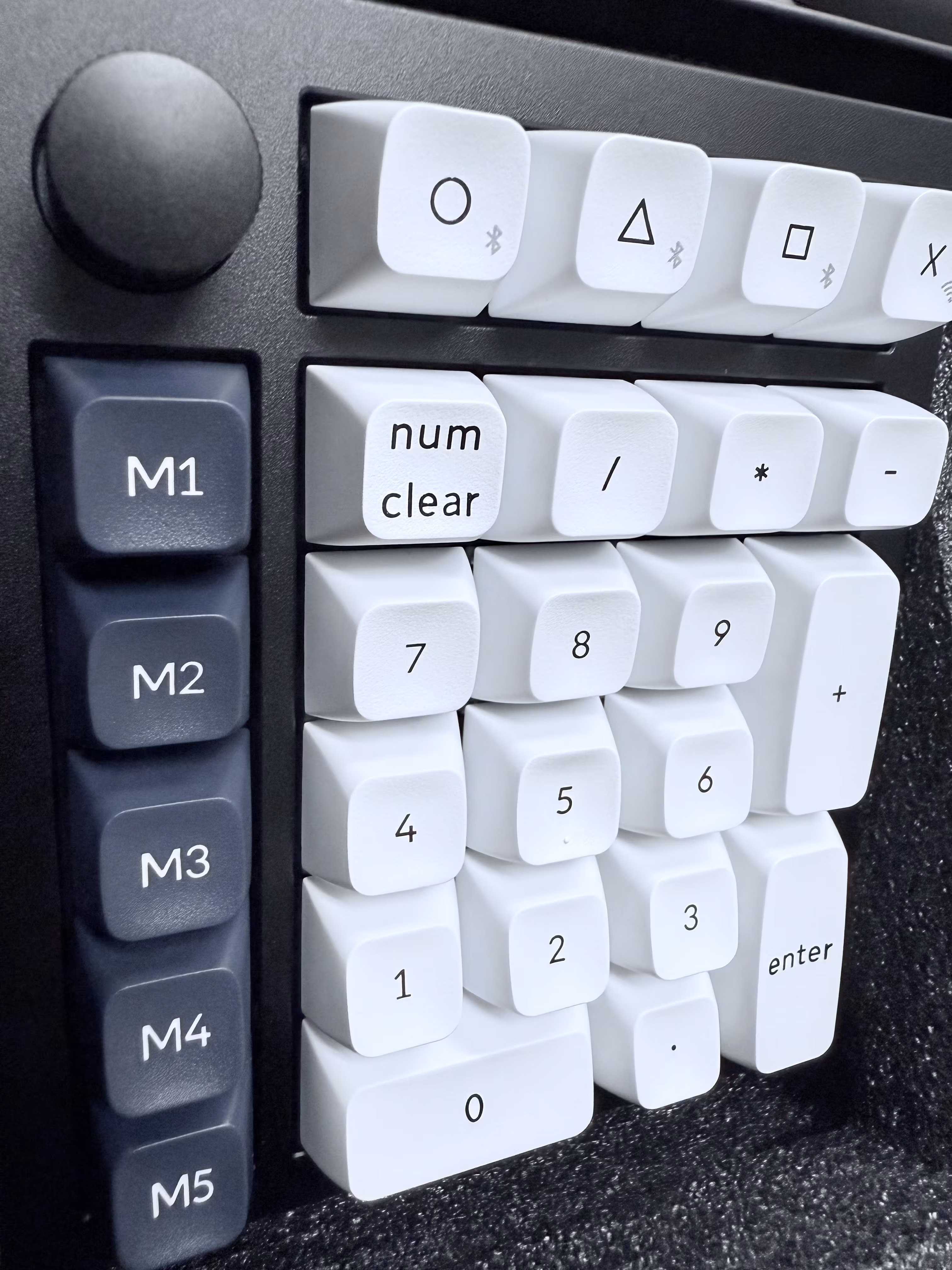 Image in a image block